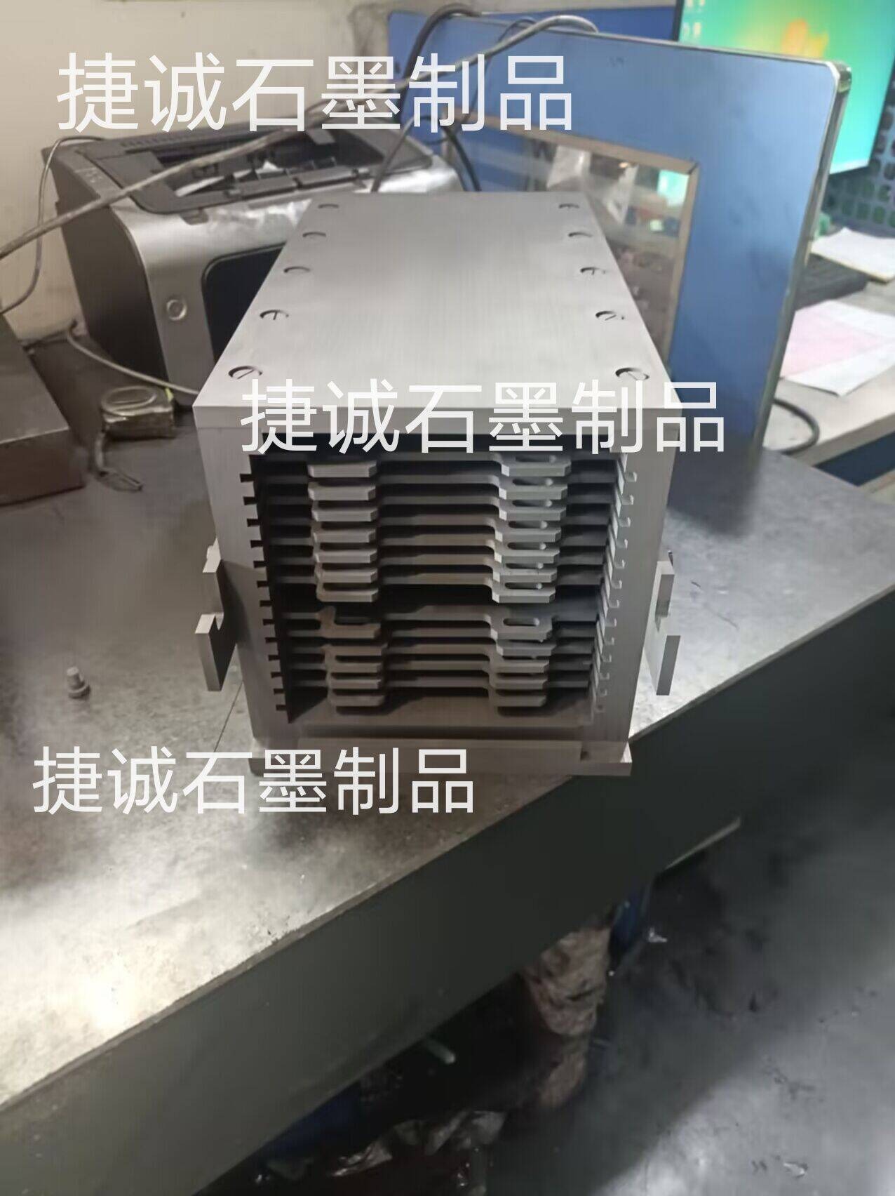 粉末冶金爐石墨件，粉末冶金爐，石墨承燒板，石墨棒，粉末冶金爐石墨配件，粉末冶金爐石墨件生產(chǎn)廠家